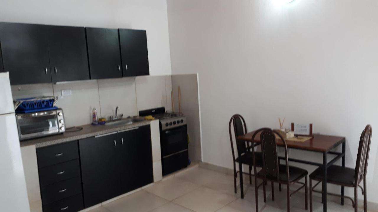 Depto Amplio C/Cochera Apartment Corrientes Exterior photo